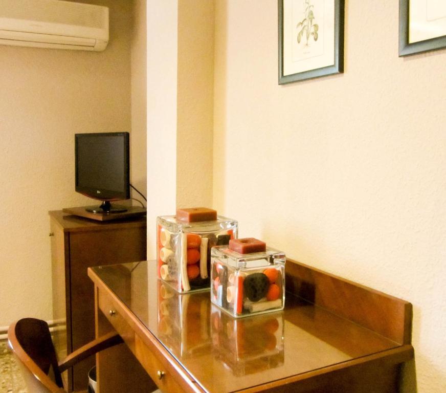 Hotel Avenida Requena Rum bild